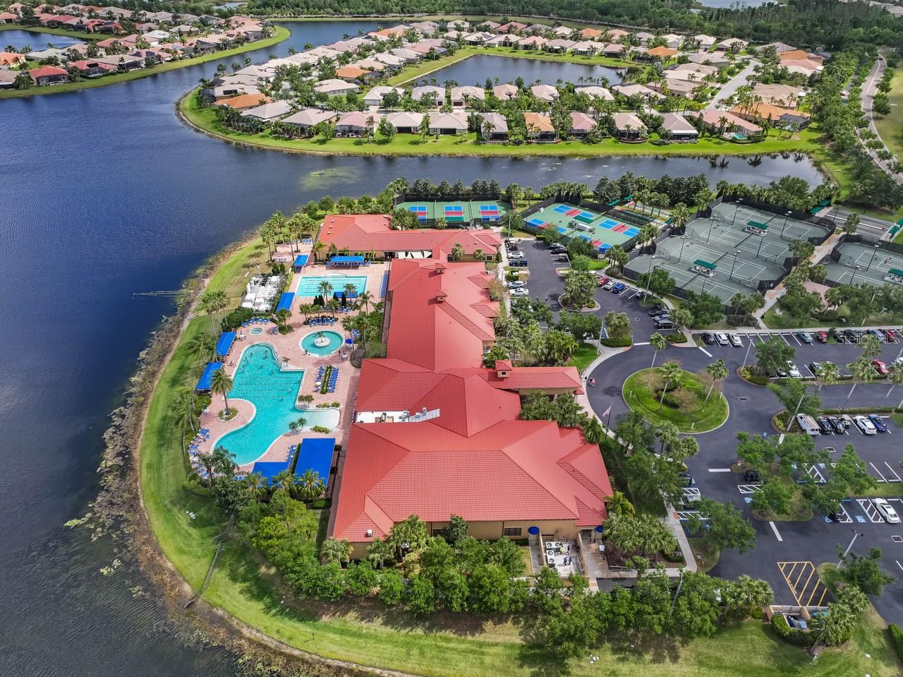 VALENCIA LAKES TR MM PH - Residential