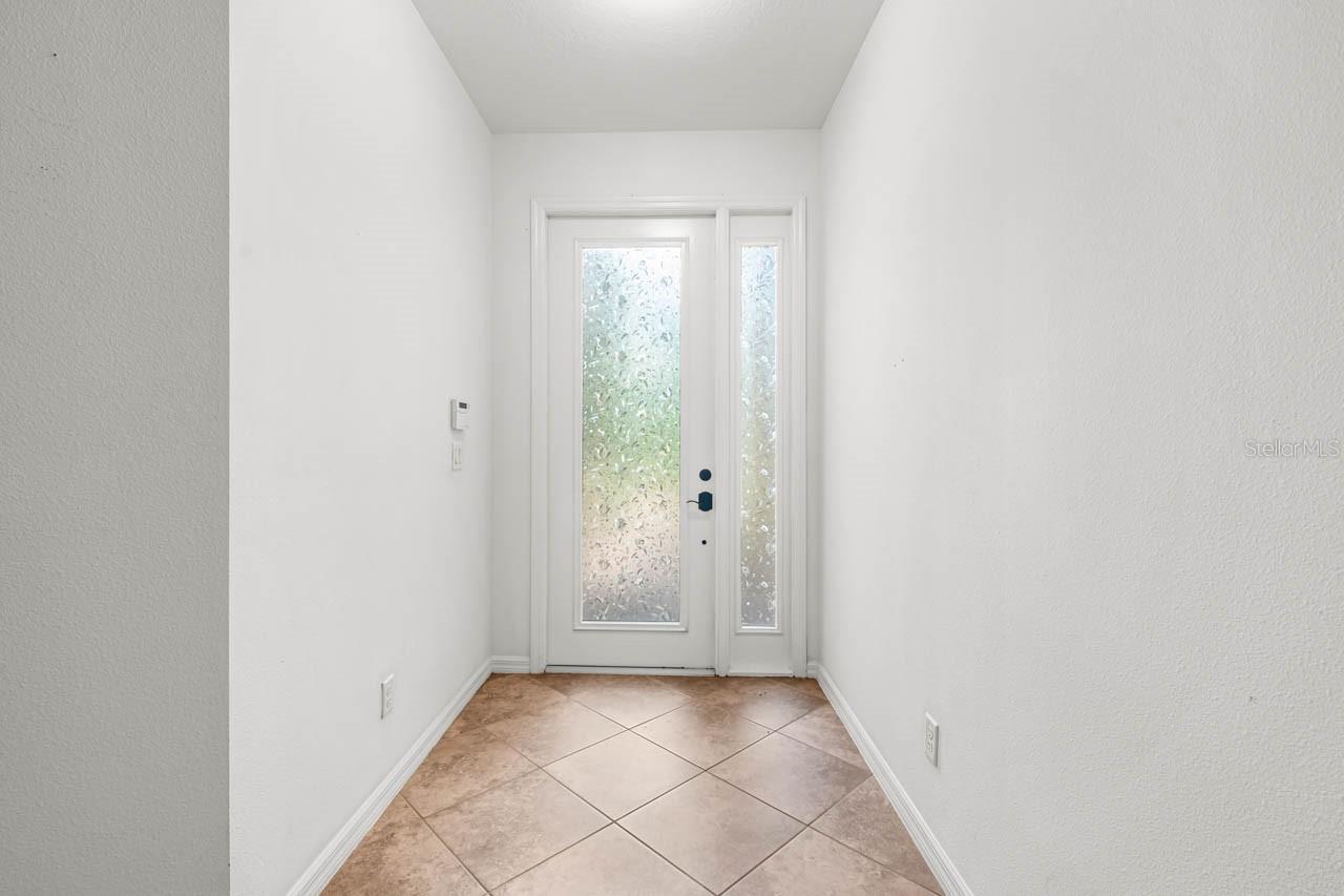 VALENCIA LAKES TR MM PH - Residential
