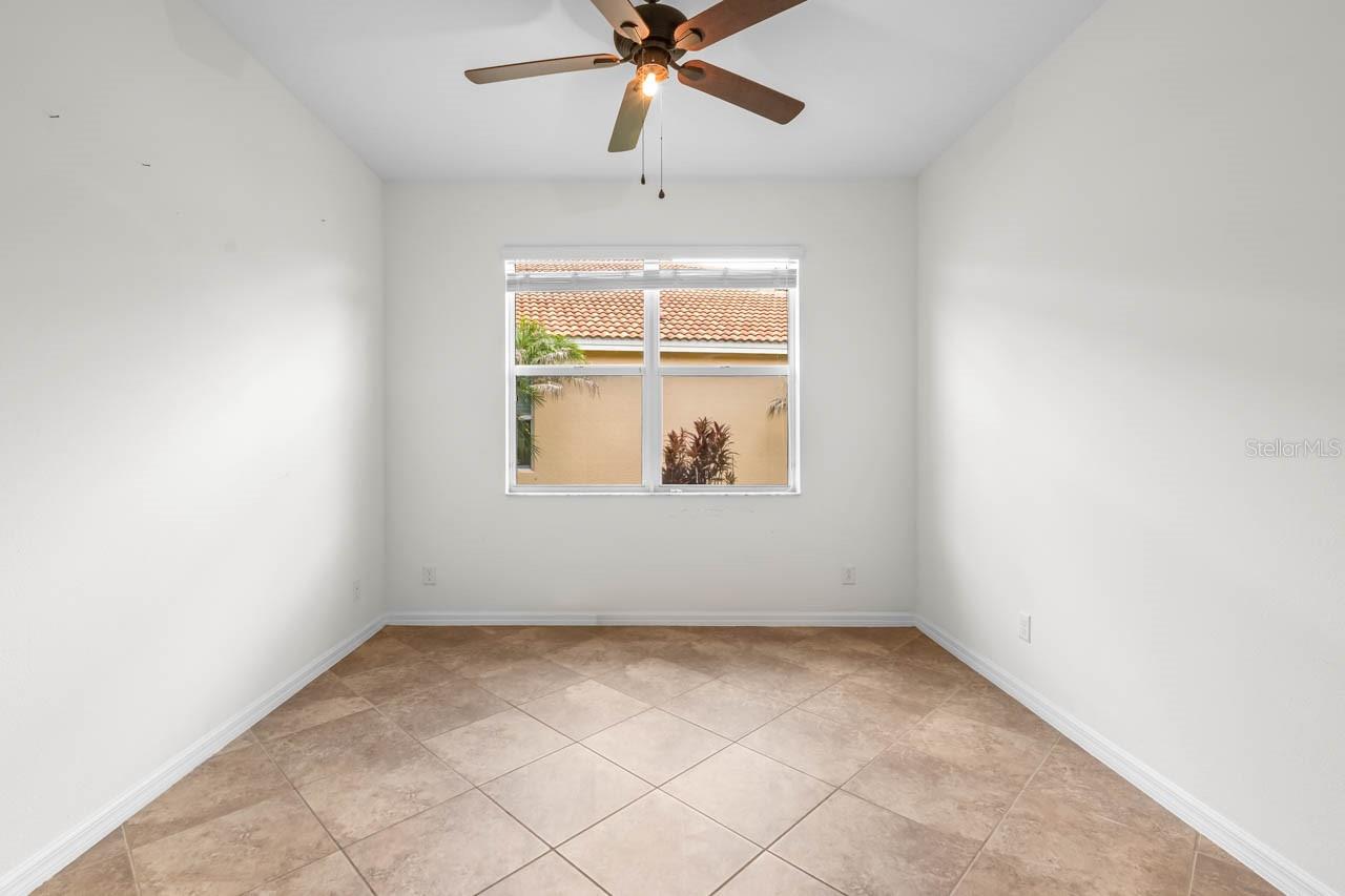 VALENCIA LAKES TR MM PH - Residential
