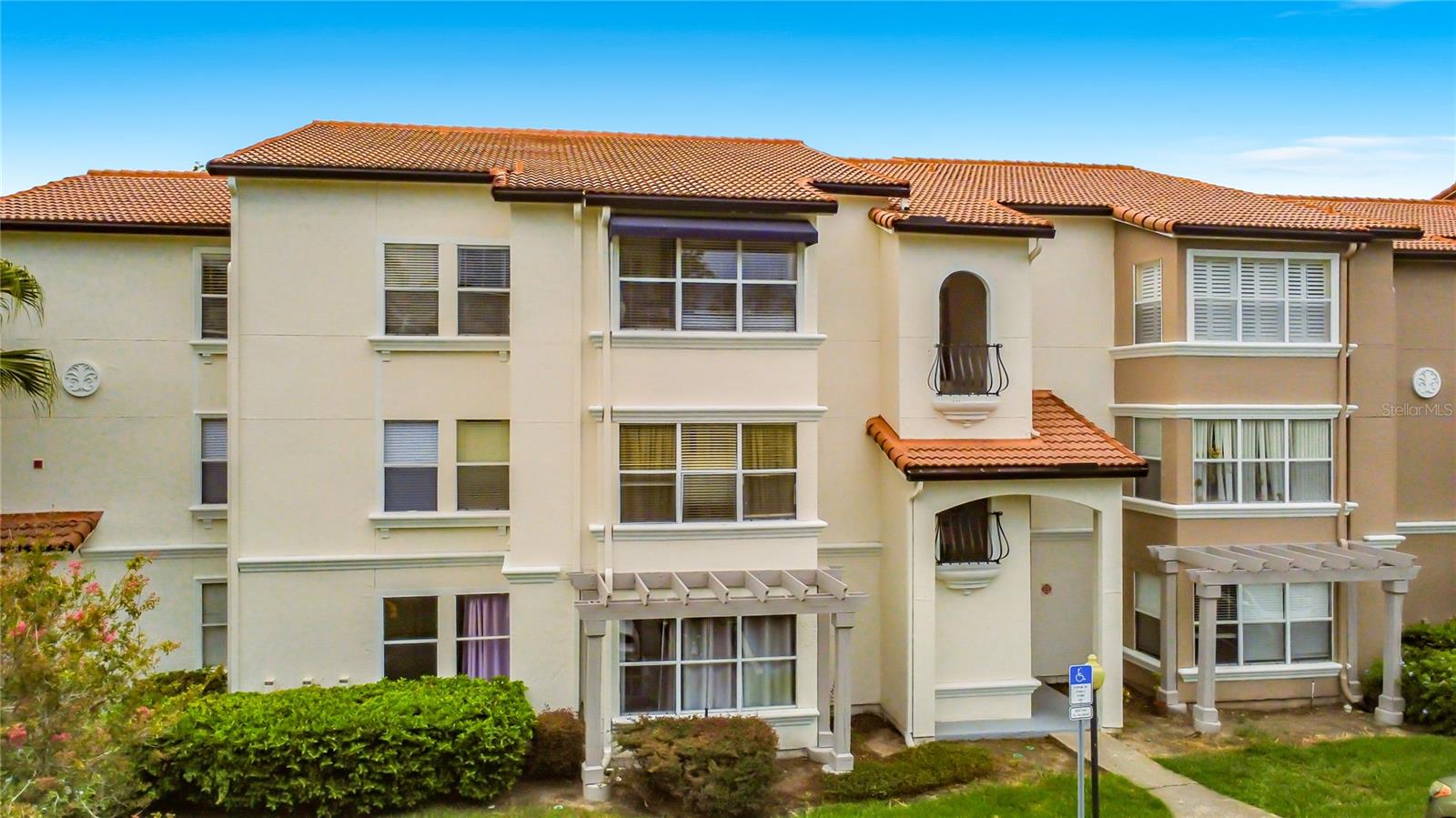 RESIDENCES/MILLENIA - Residential