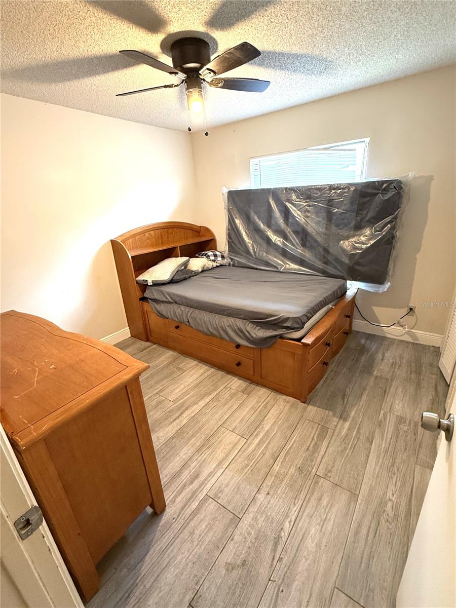 SUMMER WOODS - Residential