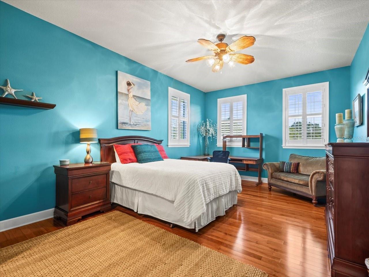 CITRUS GREEN - Residential