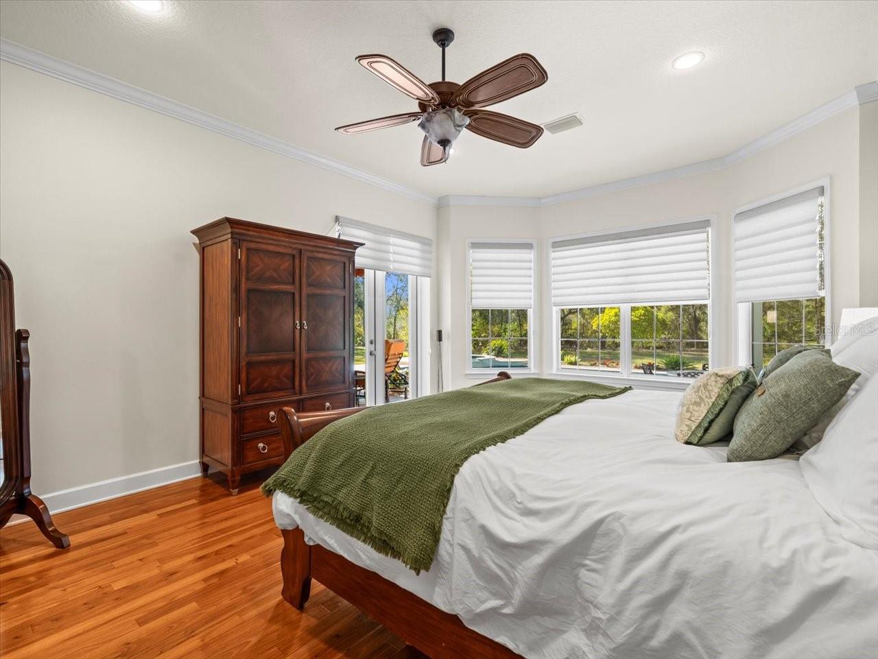 CITRUS GREEN - Residential