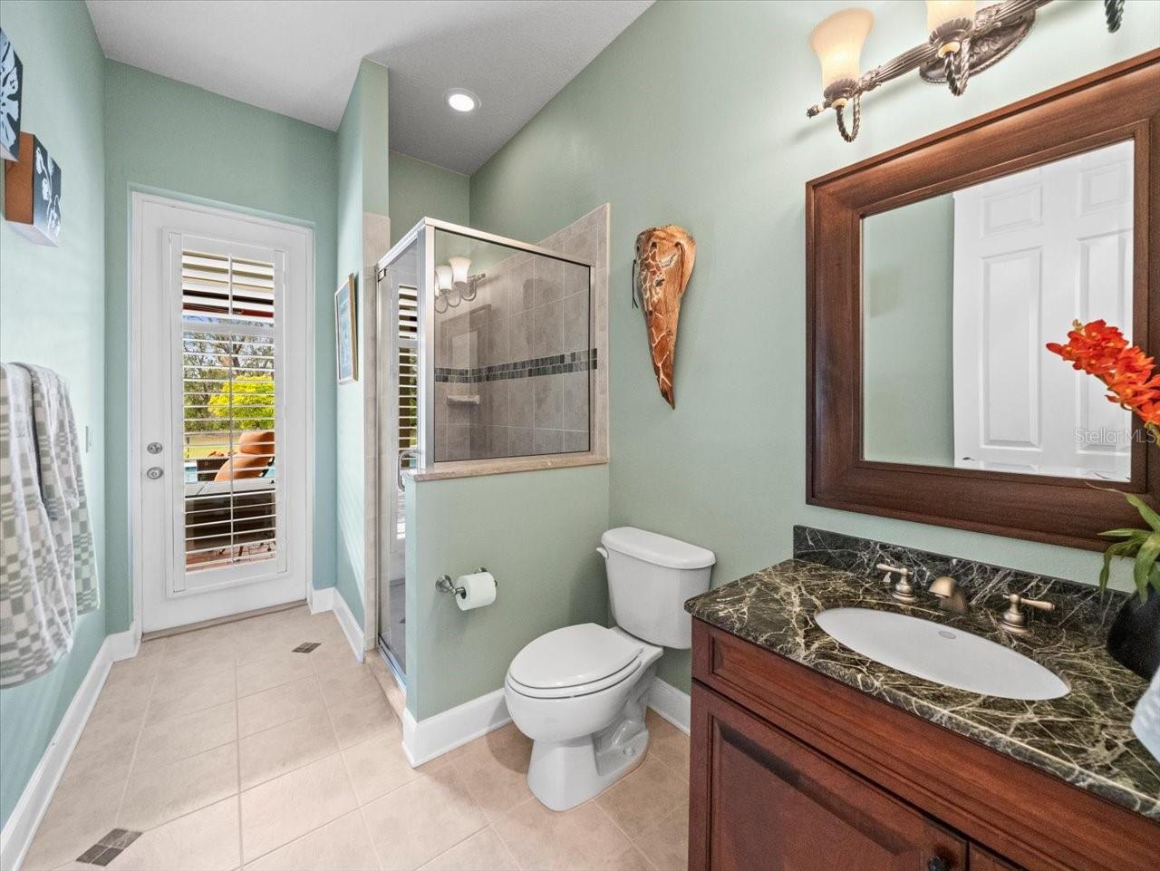 CITRUS GREEN - Residential