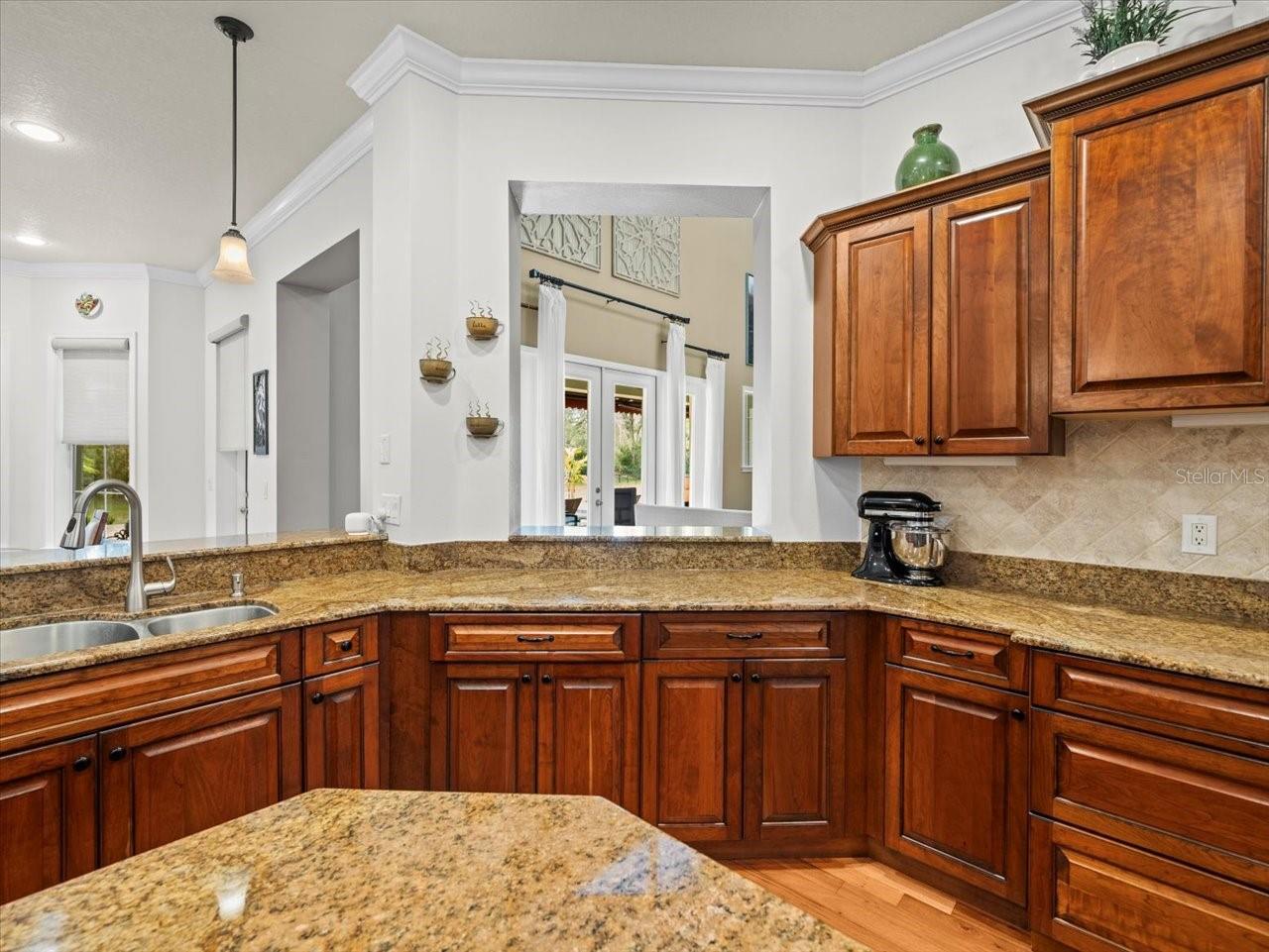 CITRUS GREEN - Residential