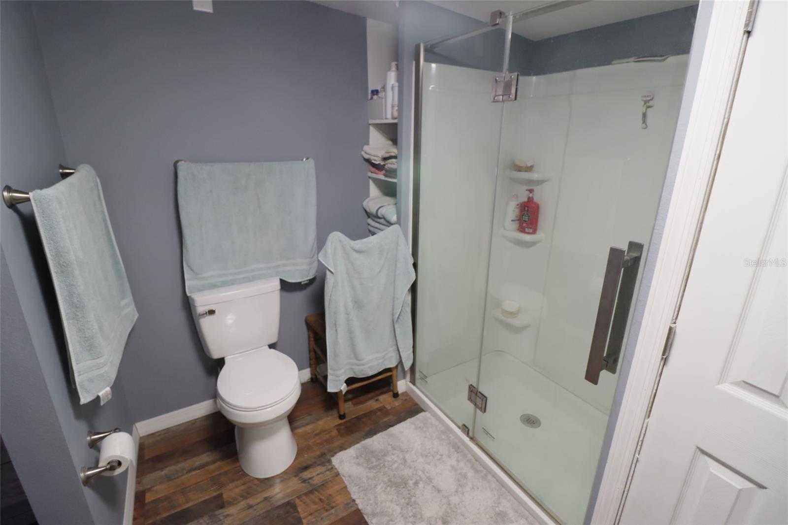 LAKE KATHRYN HEIGHTS REP - Residential