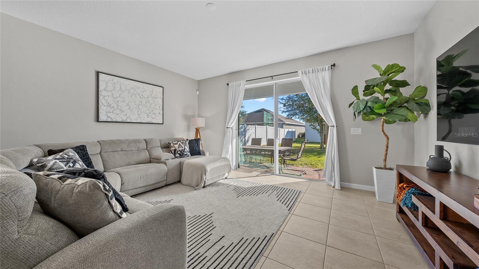 COMPASS LNDG PH - Residential
