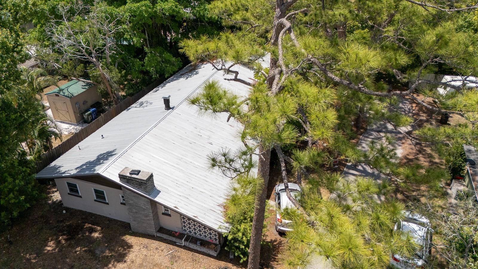 HARBOR OAKS - Residential Income