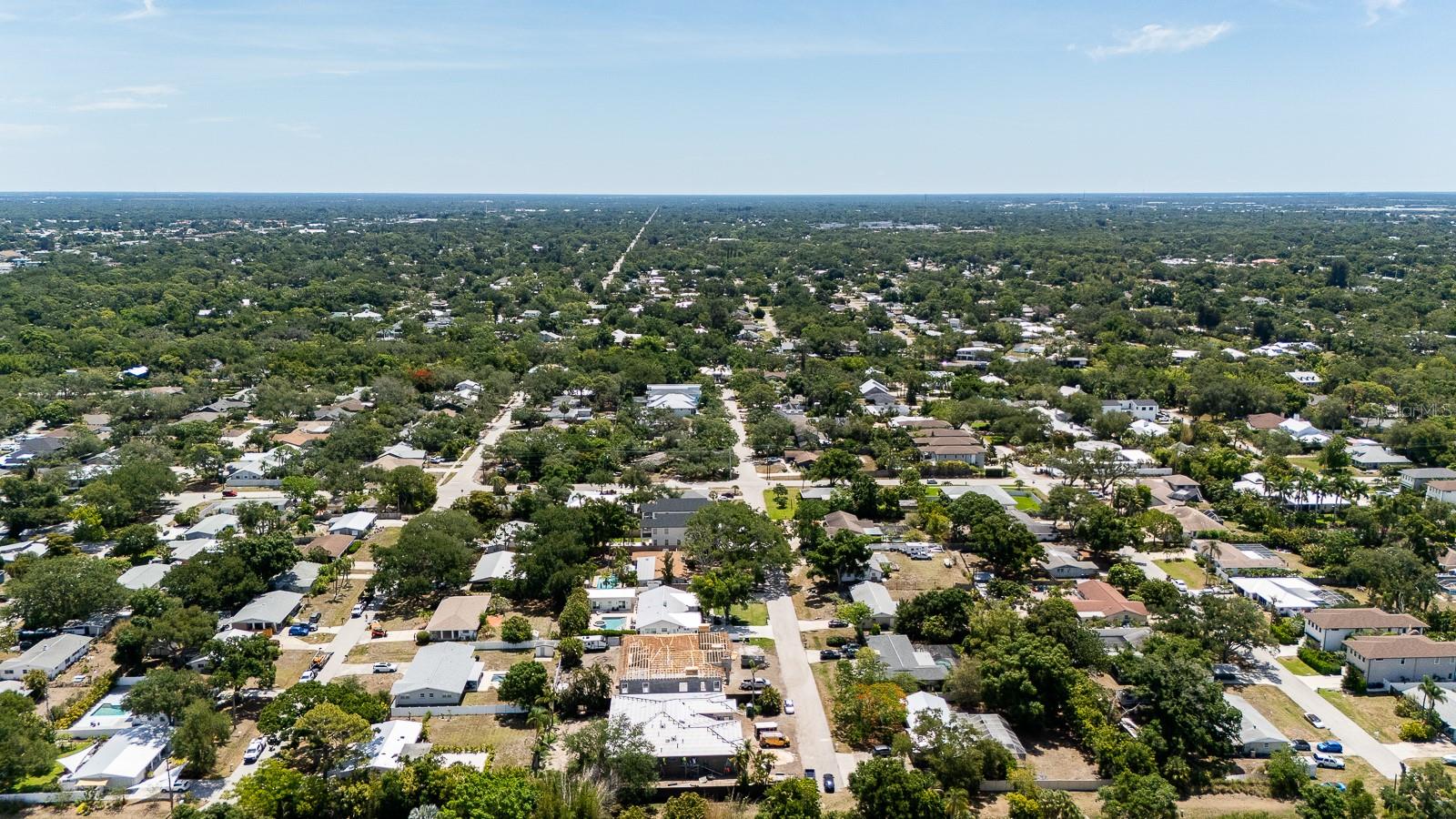 HARBOR OAKS - Residential Income