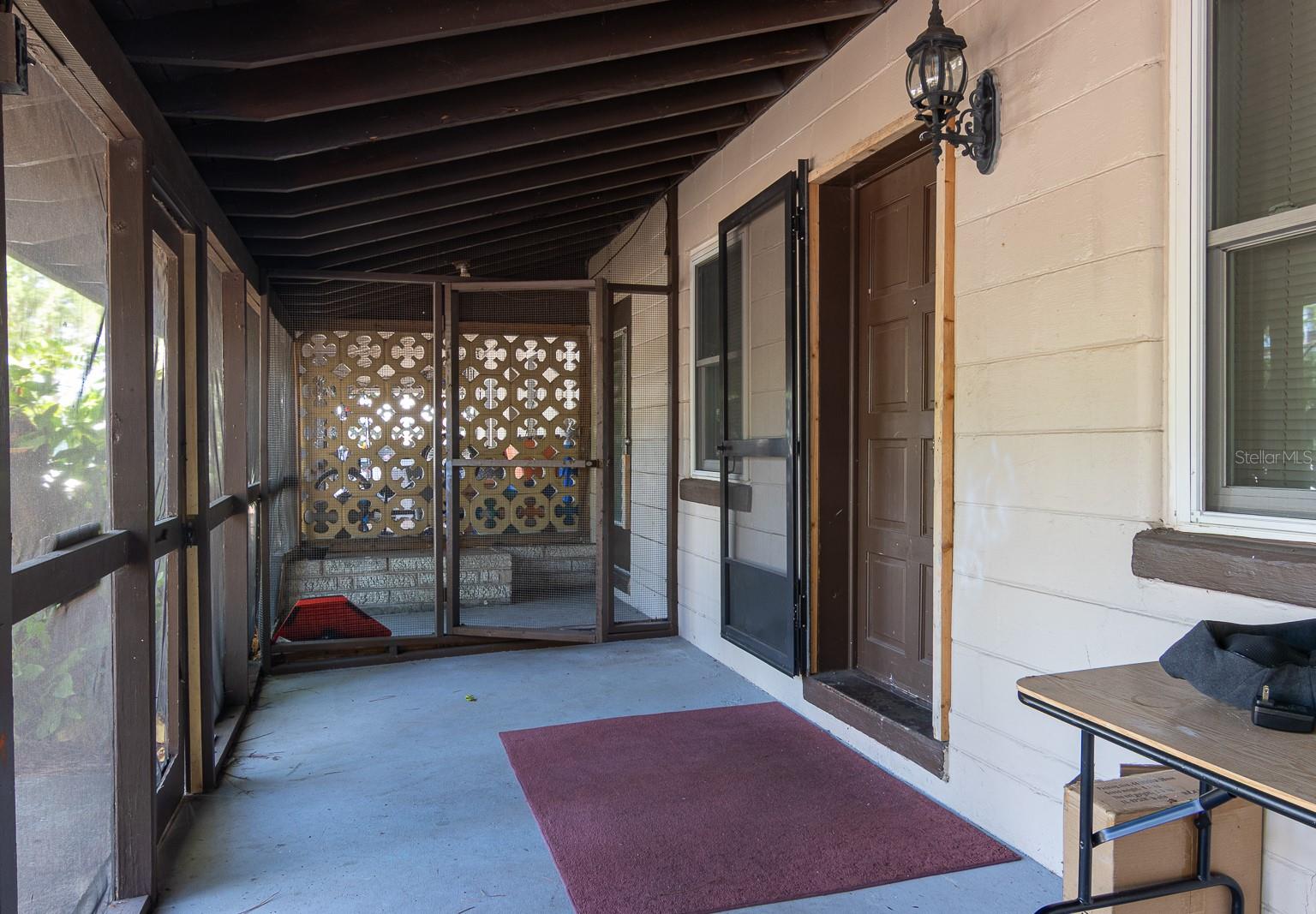HARBOR OAKS - Residential Income