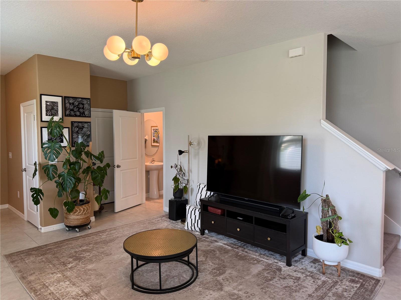 TOUCHSTONE PH 2 - Residential Lease