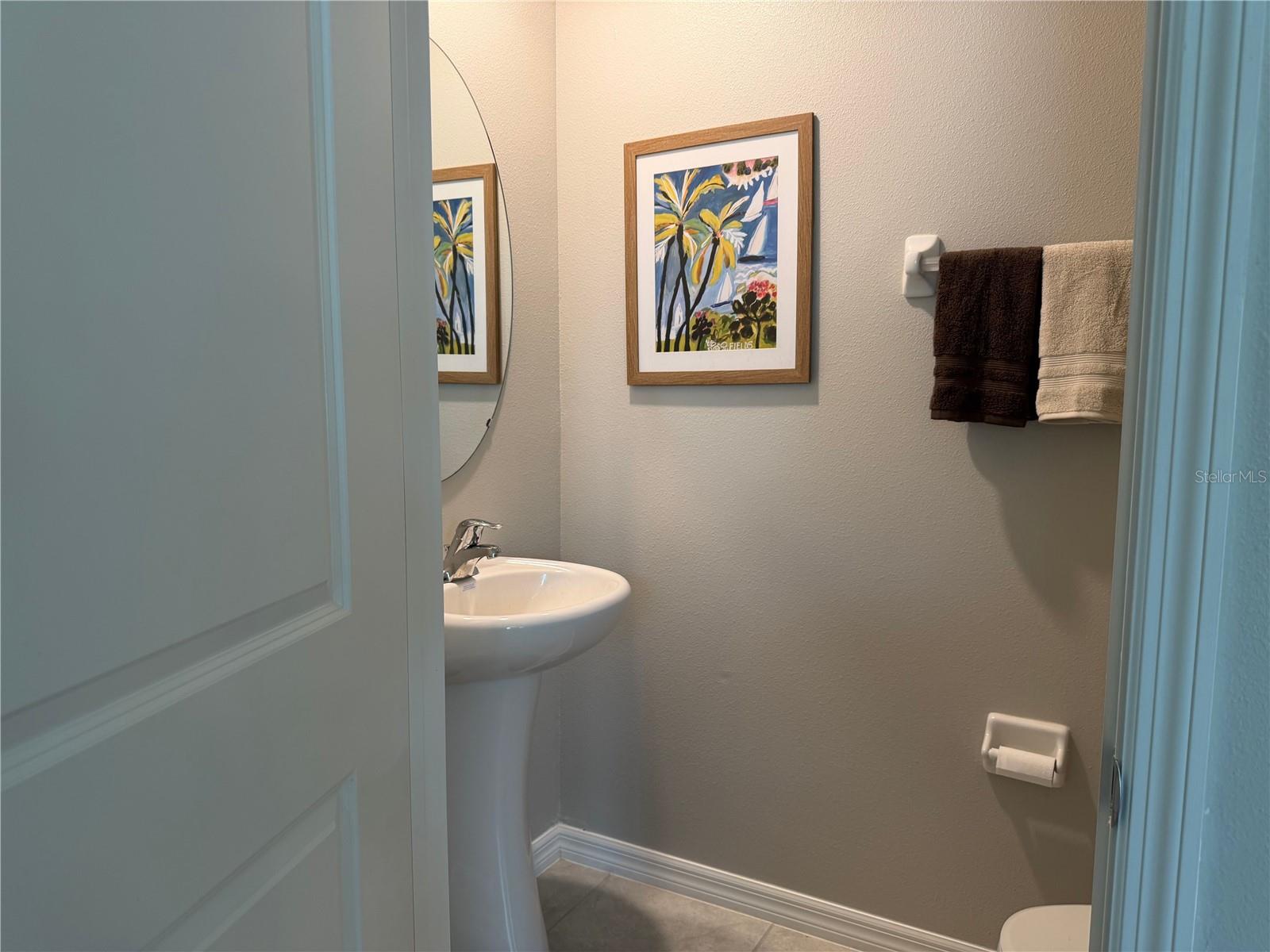 TOUCHSTONE PH 2 - Residential Lease