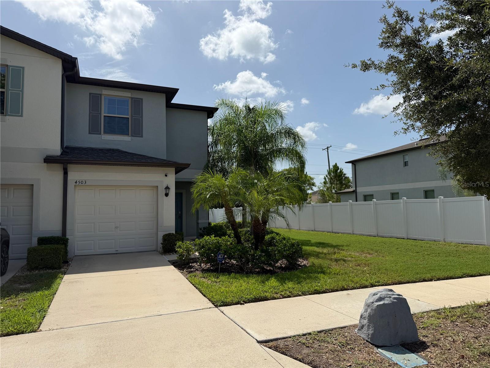 TOUCHSTONE PH 2 - Residential Lease
