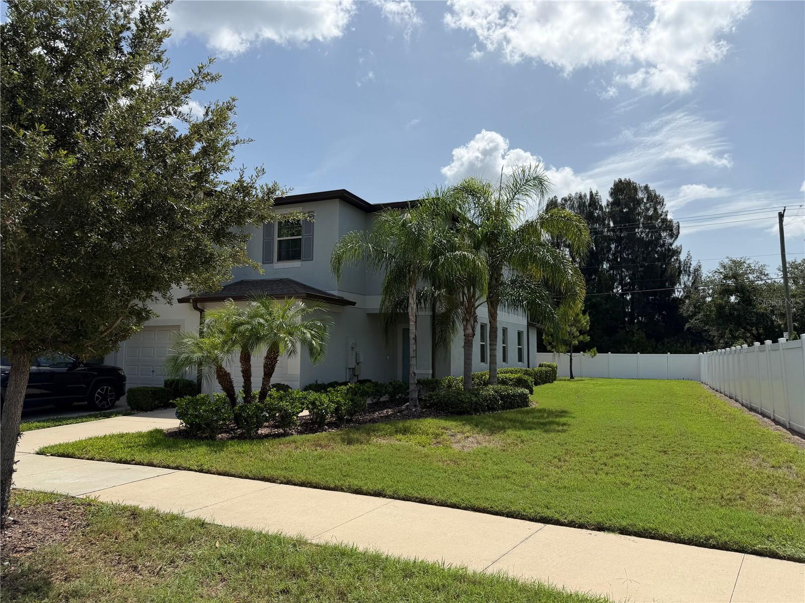TOUCHSTONE PH 2 - Residential Lease