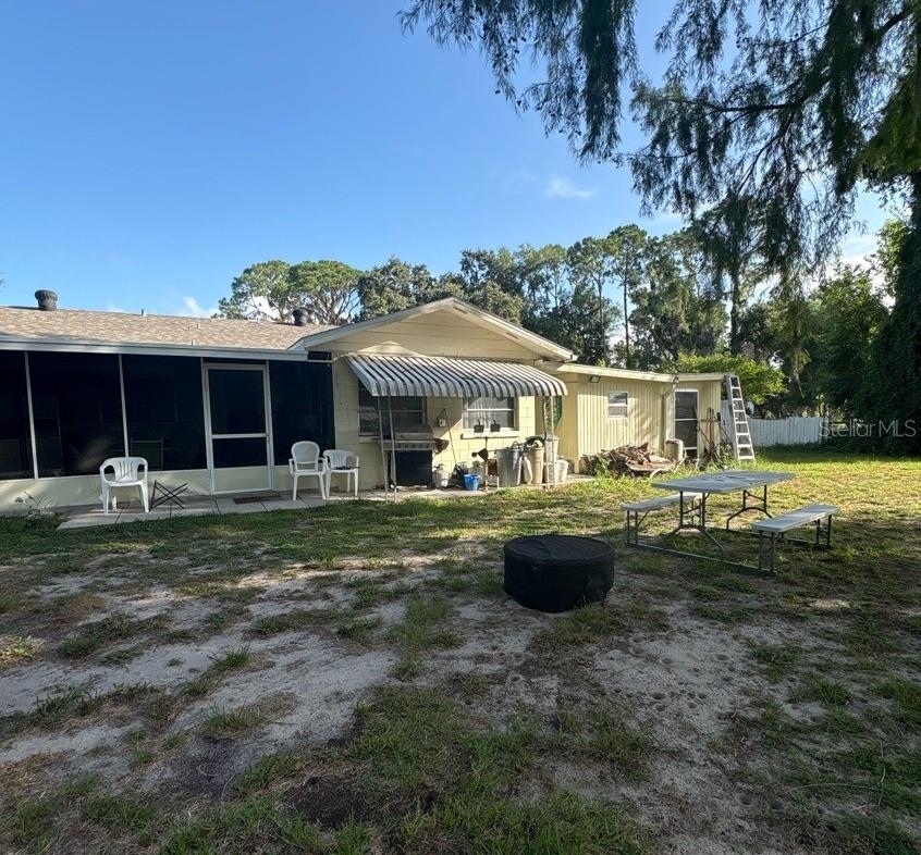 WESTERN SHORES - Residential