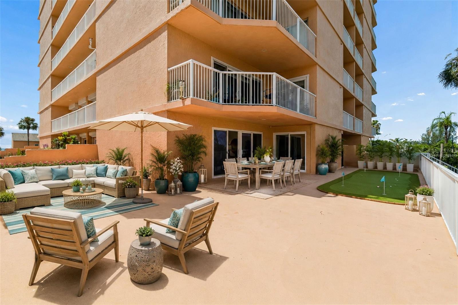 SOUTH BAY CONDO - Residential