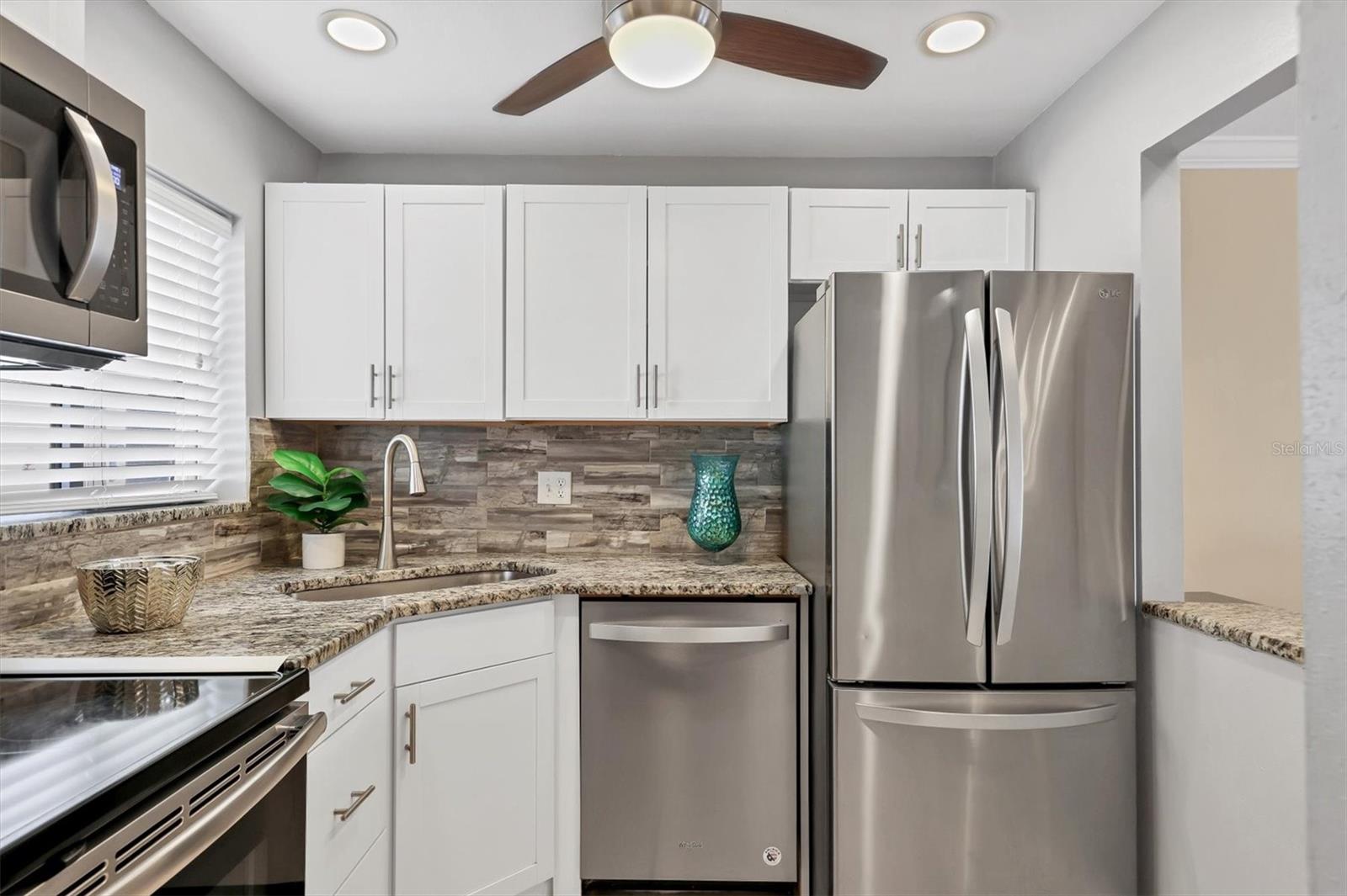 SARABAY COVE - Residential
