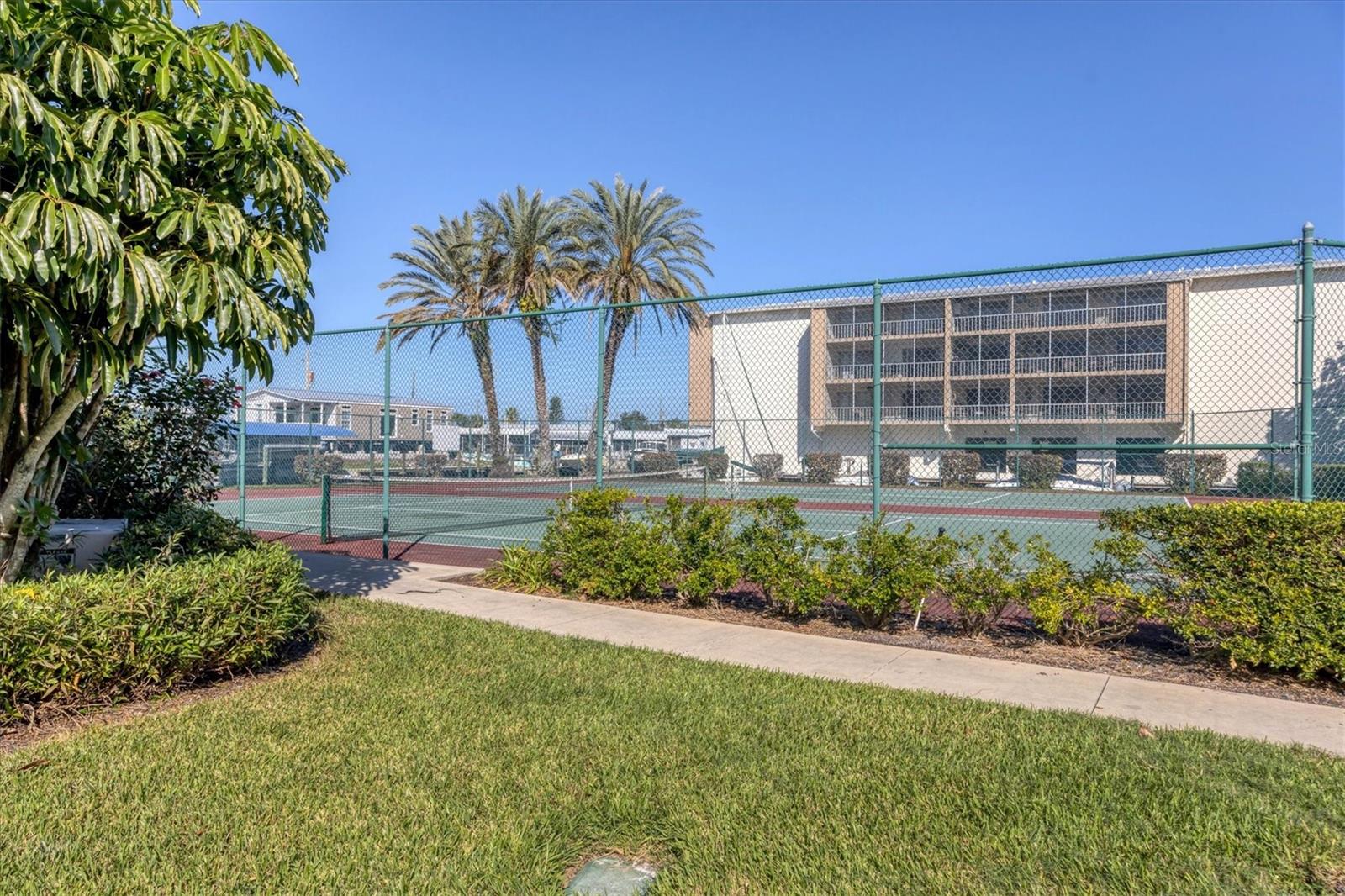 SARABAY COVE - Residential