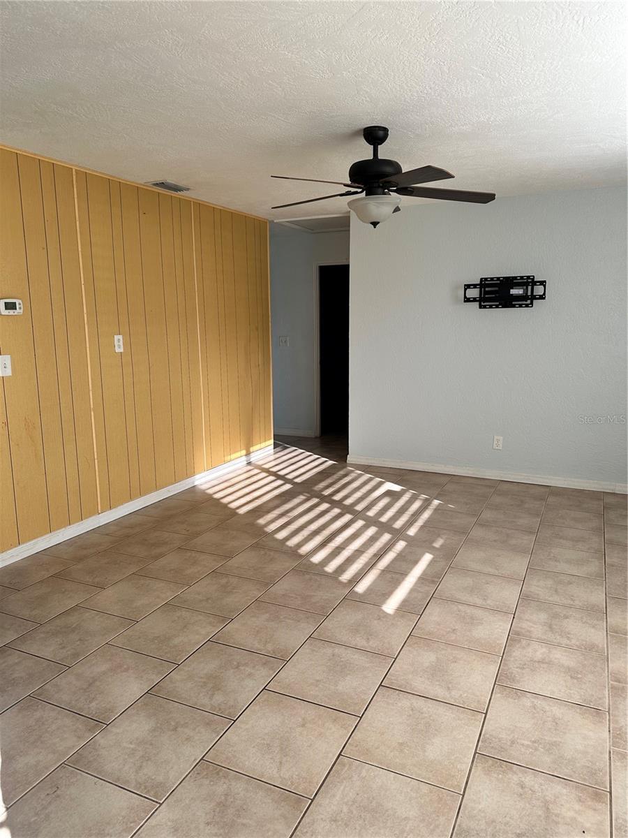 FLORIDA SHORES - Residential