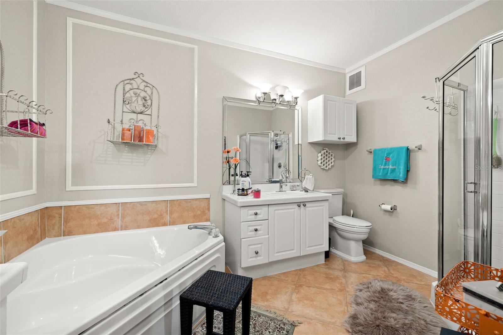 GRAND BELLAGIO AT BAYWATCH CONDO THE - Residential