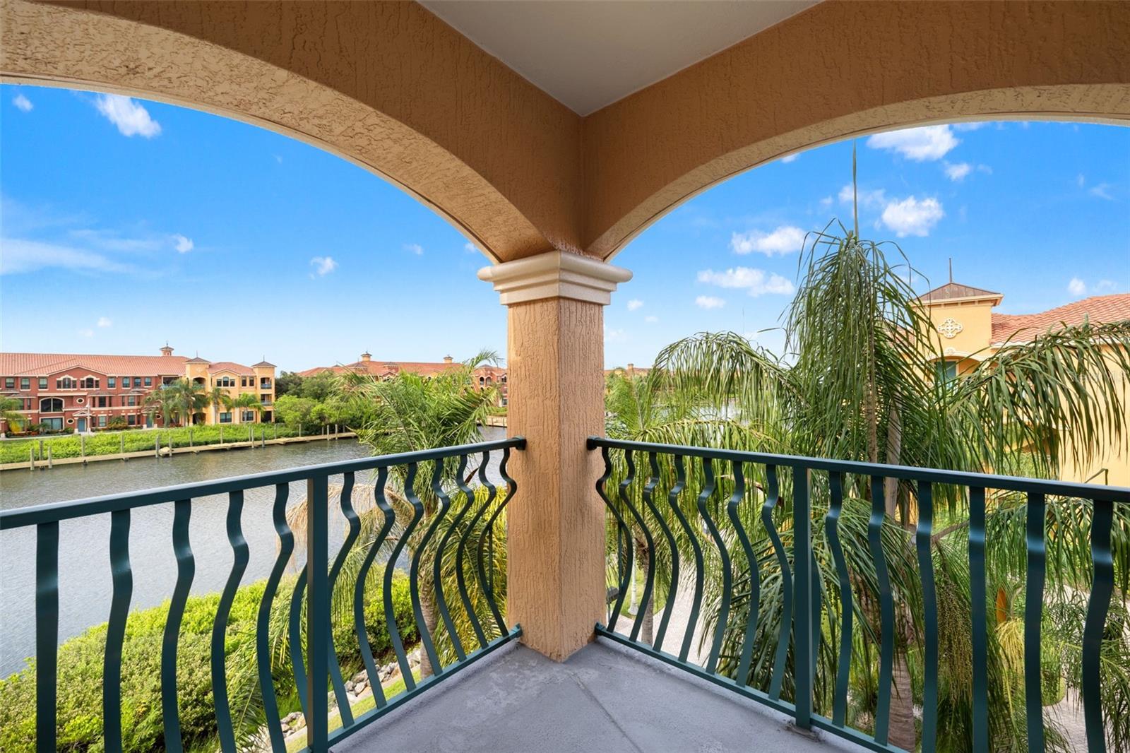 GRAND BELLAGIO AT BAYWATCH CONDO THE - Residential