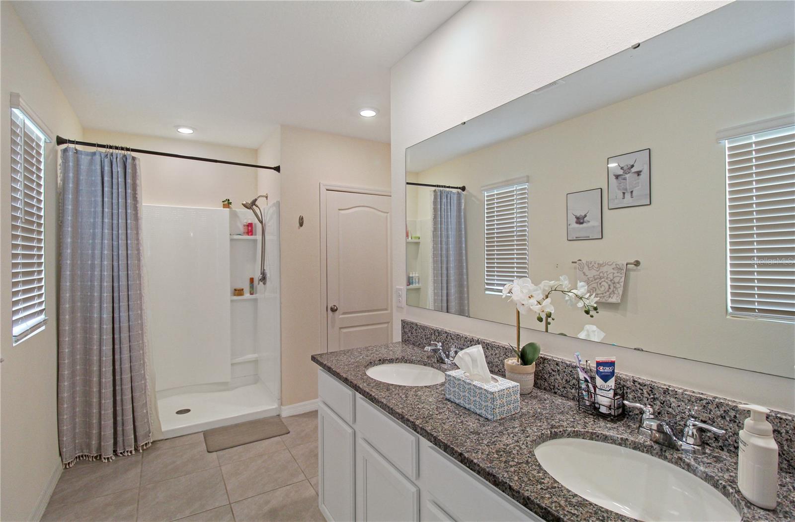 EASTGROVE - Residential