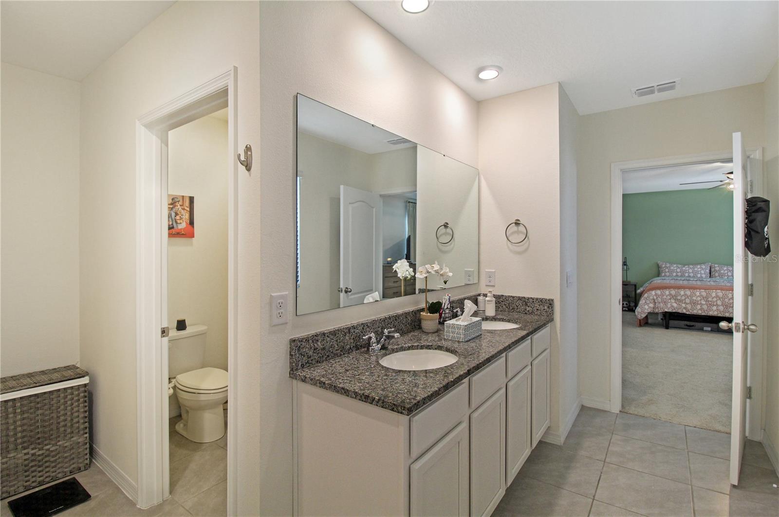 EASTGROVE - Residential