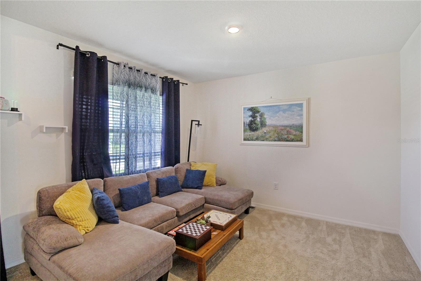EASTGROVE - Residential