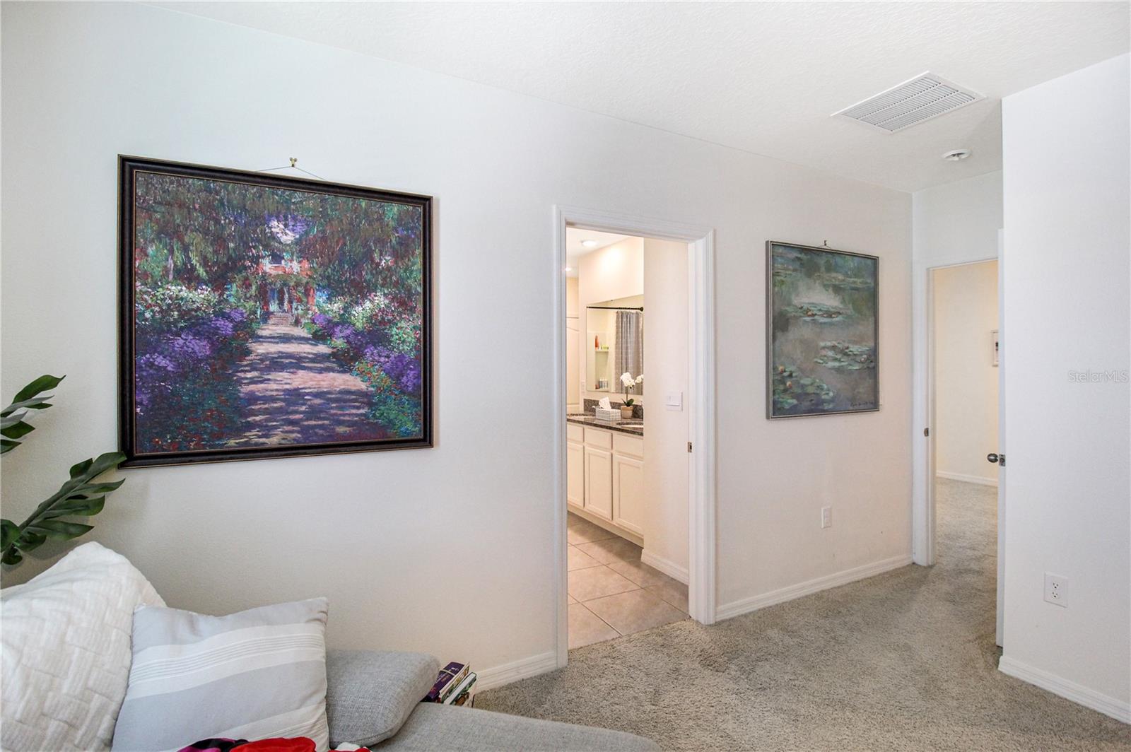EASTGROVE - Residential