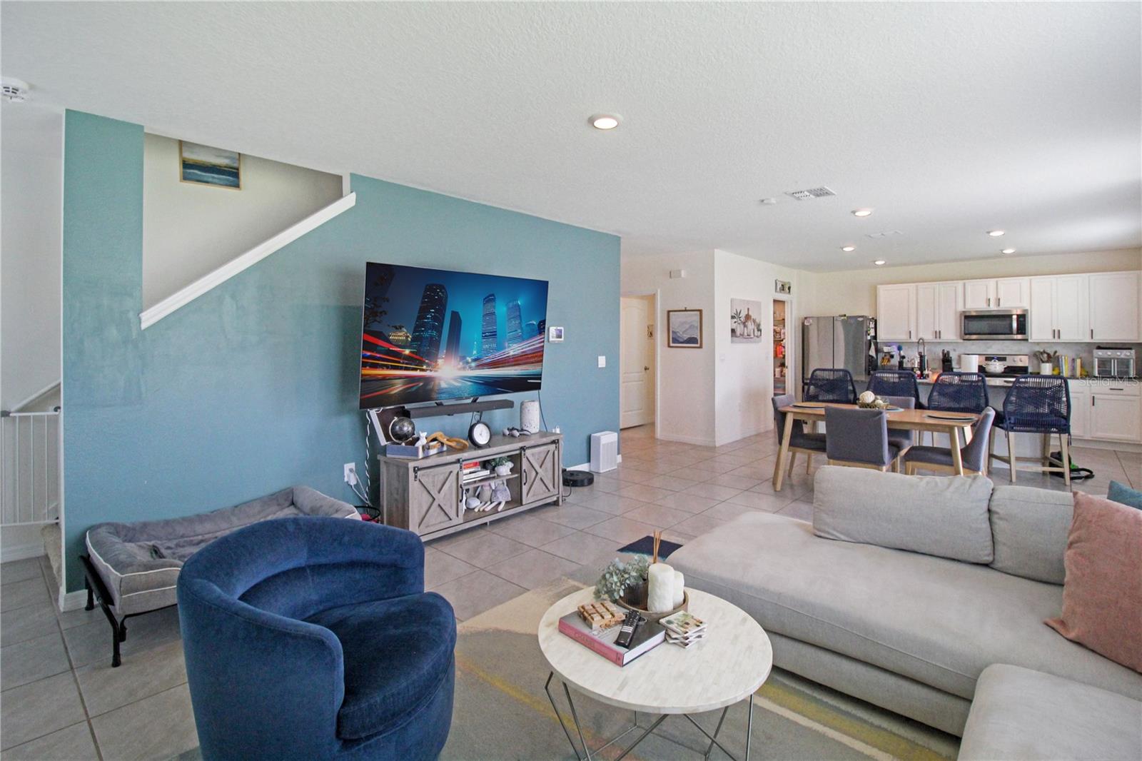 EASTGROVE - Residential