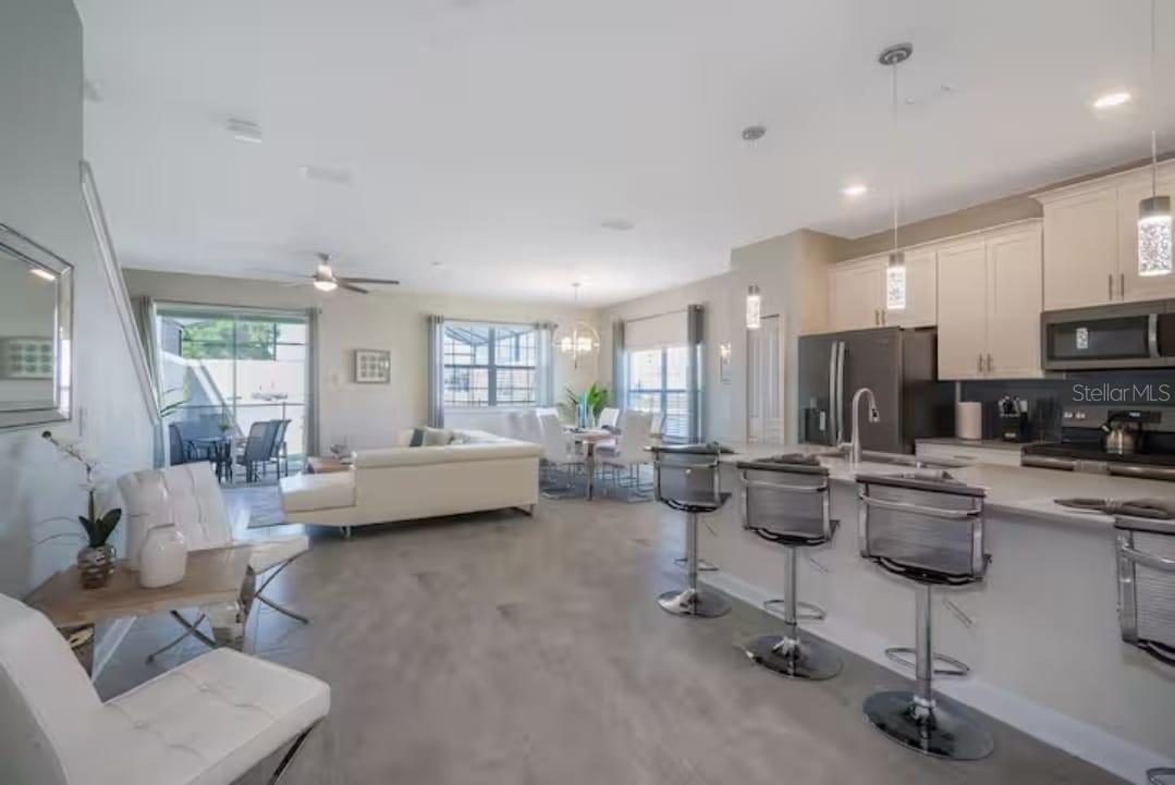 STOREY LAKE PH 3 - Residential