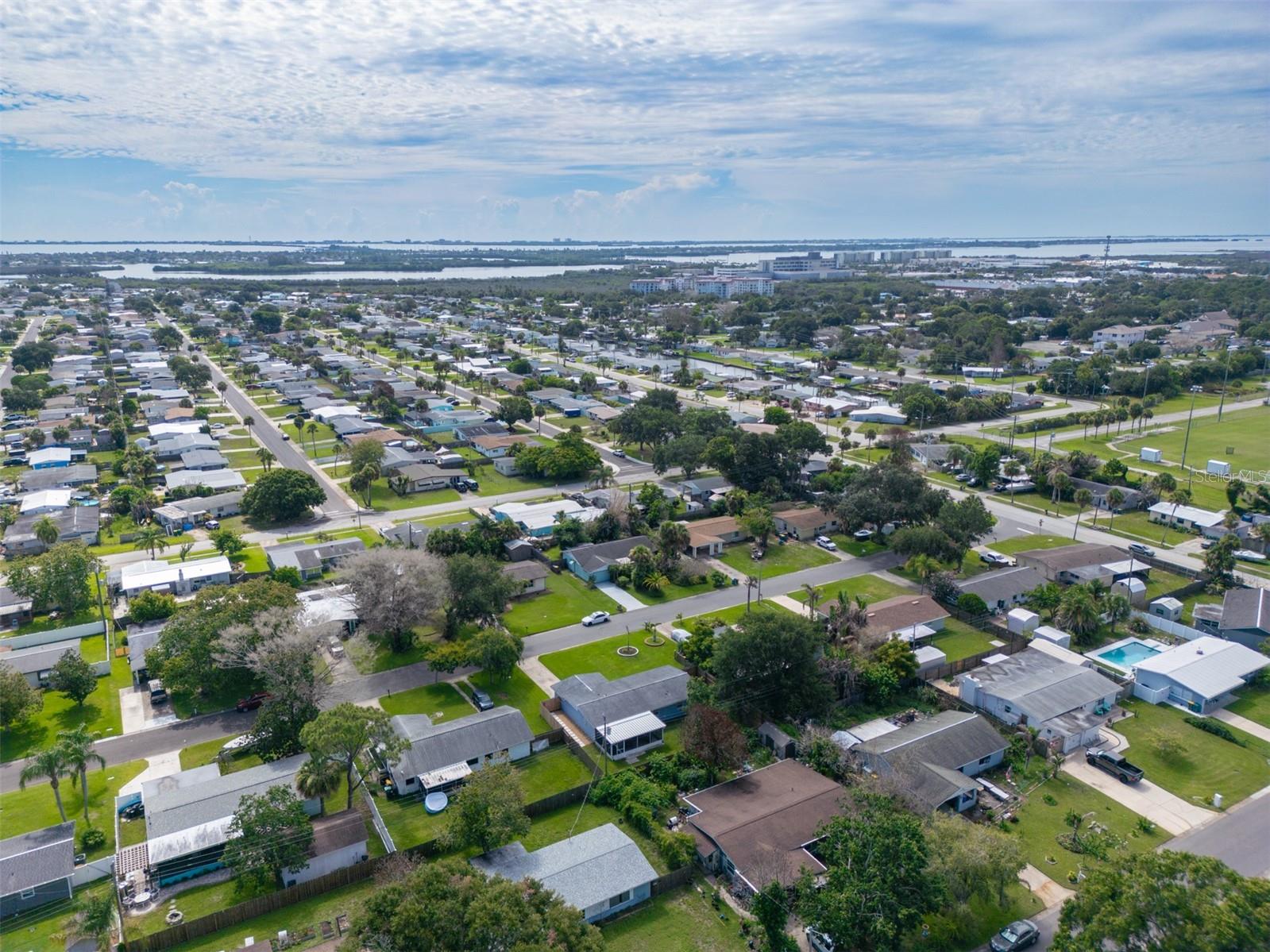 HAMPTON HOMES UNIT 04 - Residential