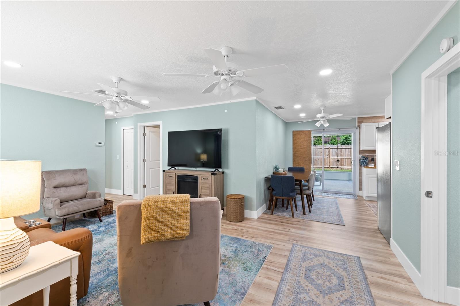 HAMPTON HOMES UNIT 04 - Residential
