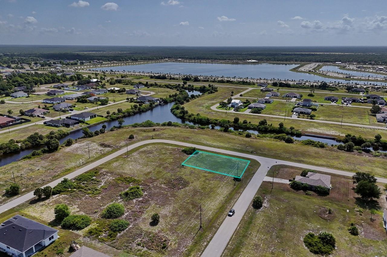 CAPE CORAL - Land