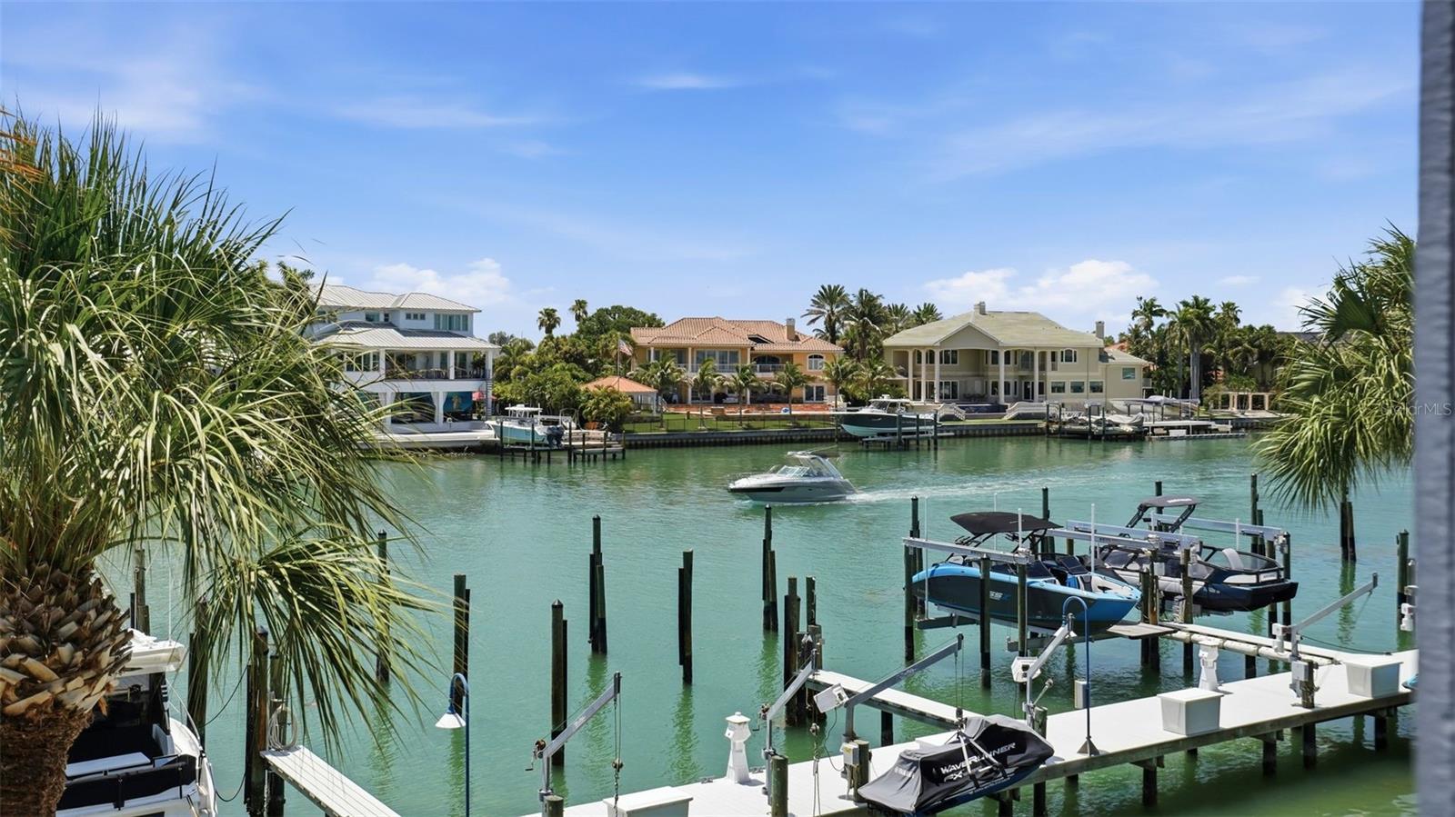 PORT TIERRA CONDO - Residential