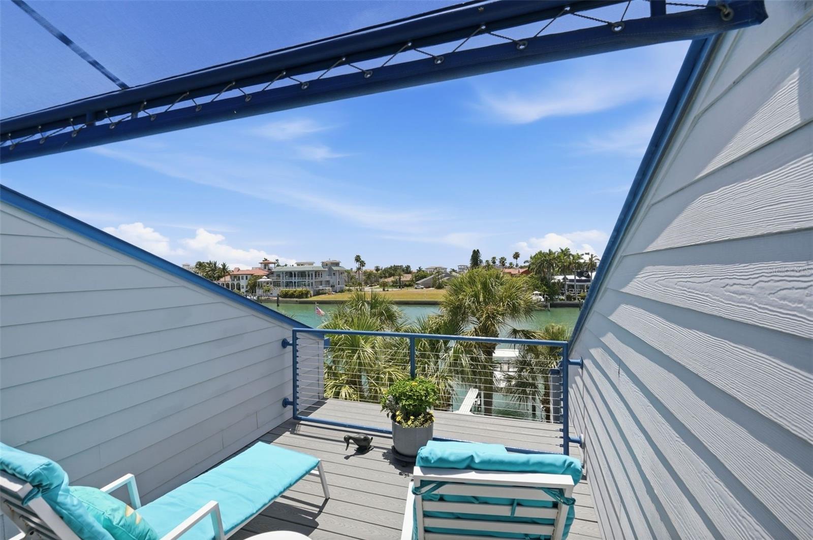PORT TIERRA CONDO - Residential