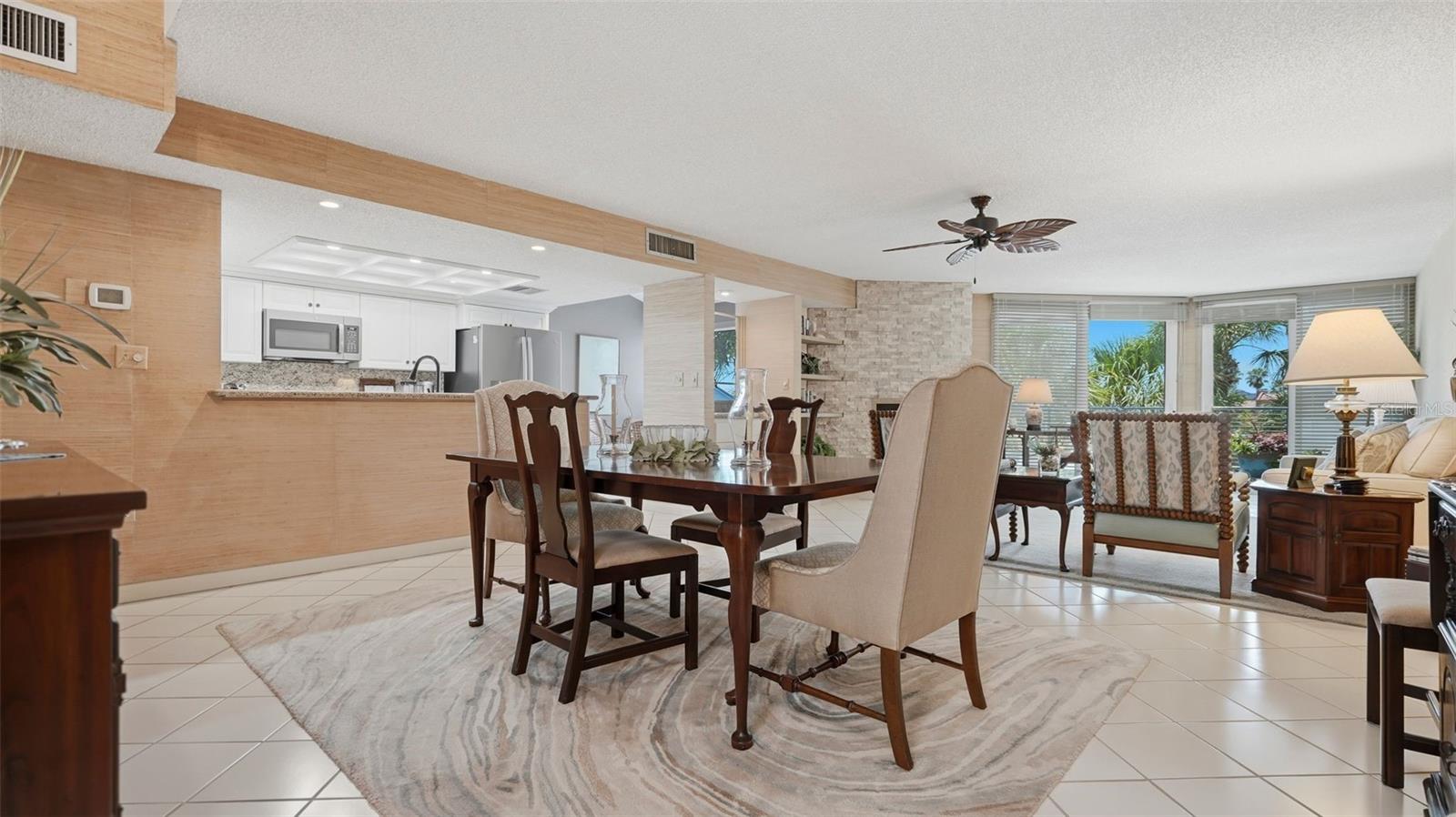 PORT TIERRA CONDO - Residential