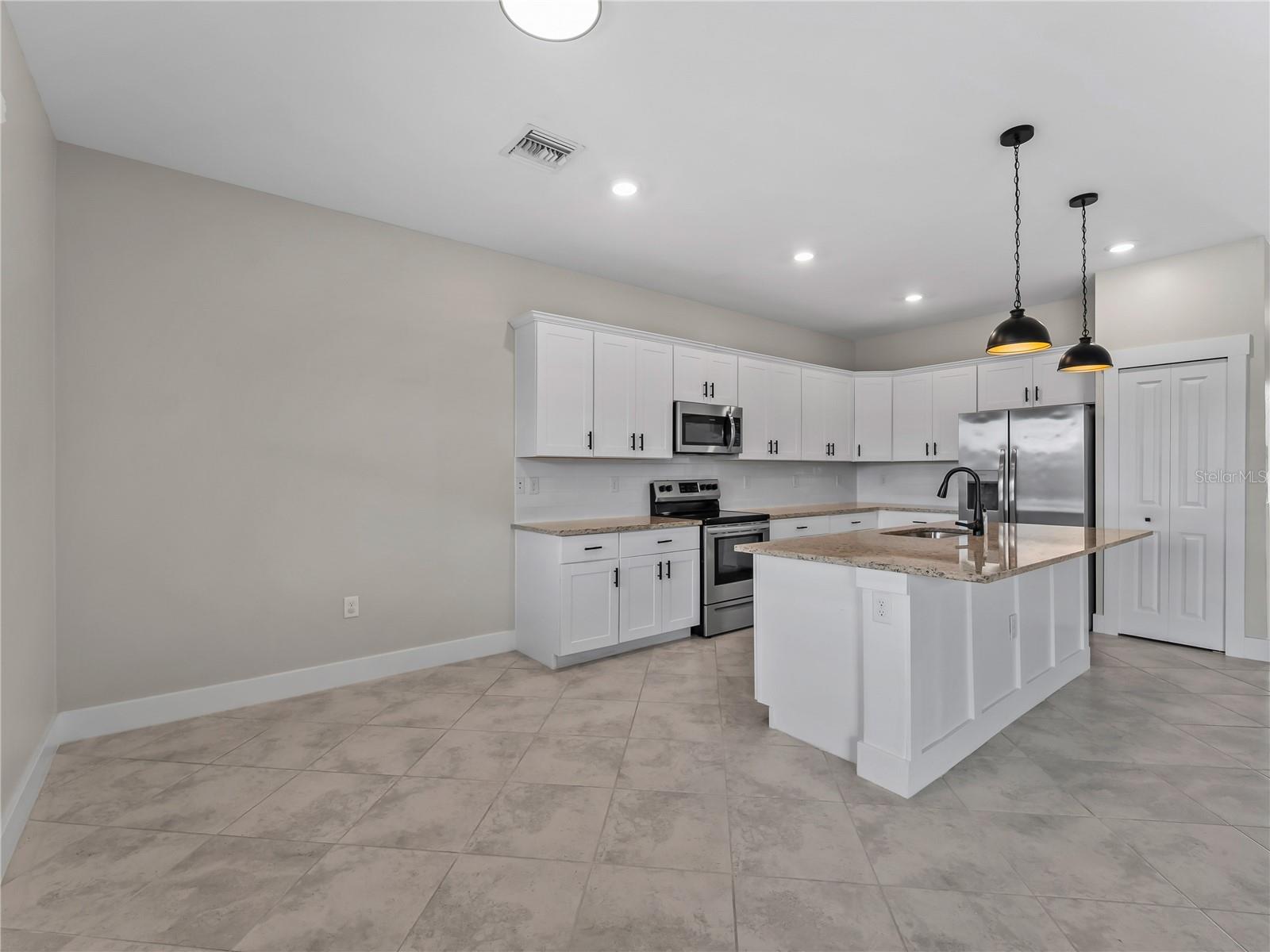 ISLES/WEST PORT PH I - Residential