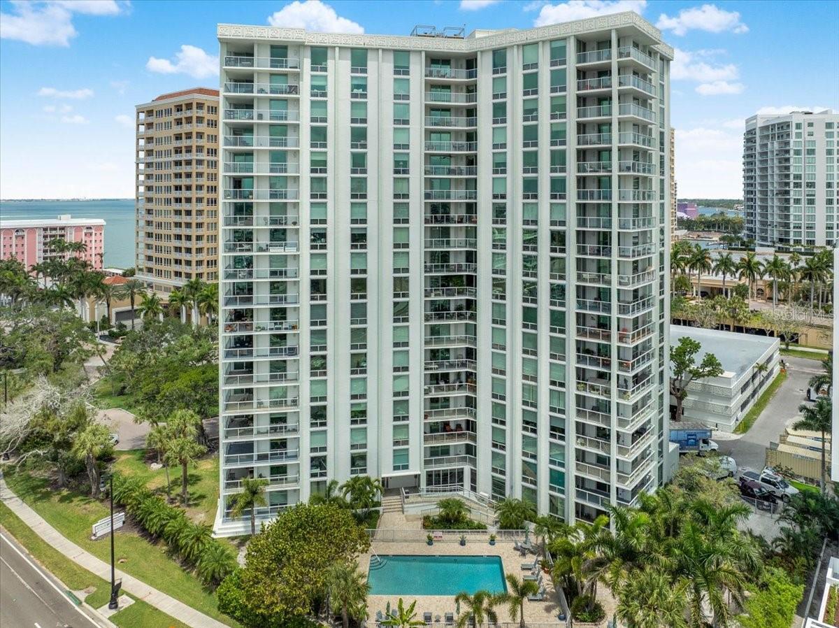 ONE WATERGATE - Residential