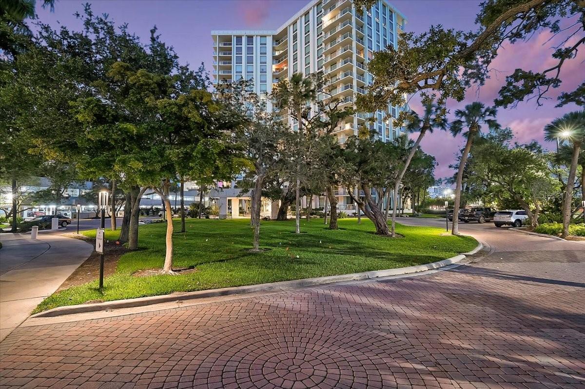 ONE WATERGATE - Residential