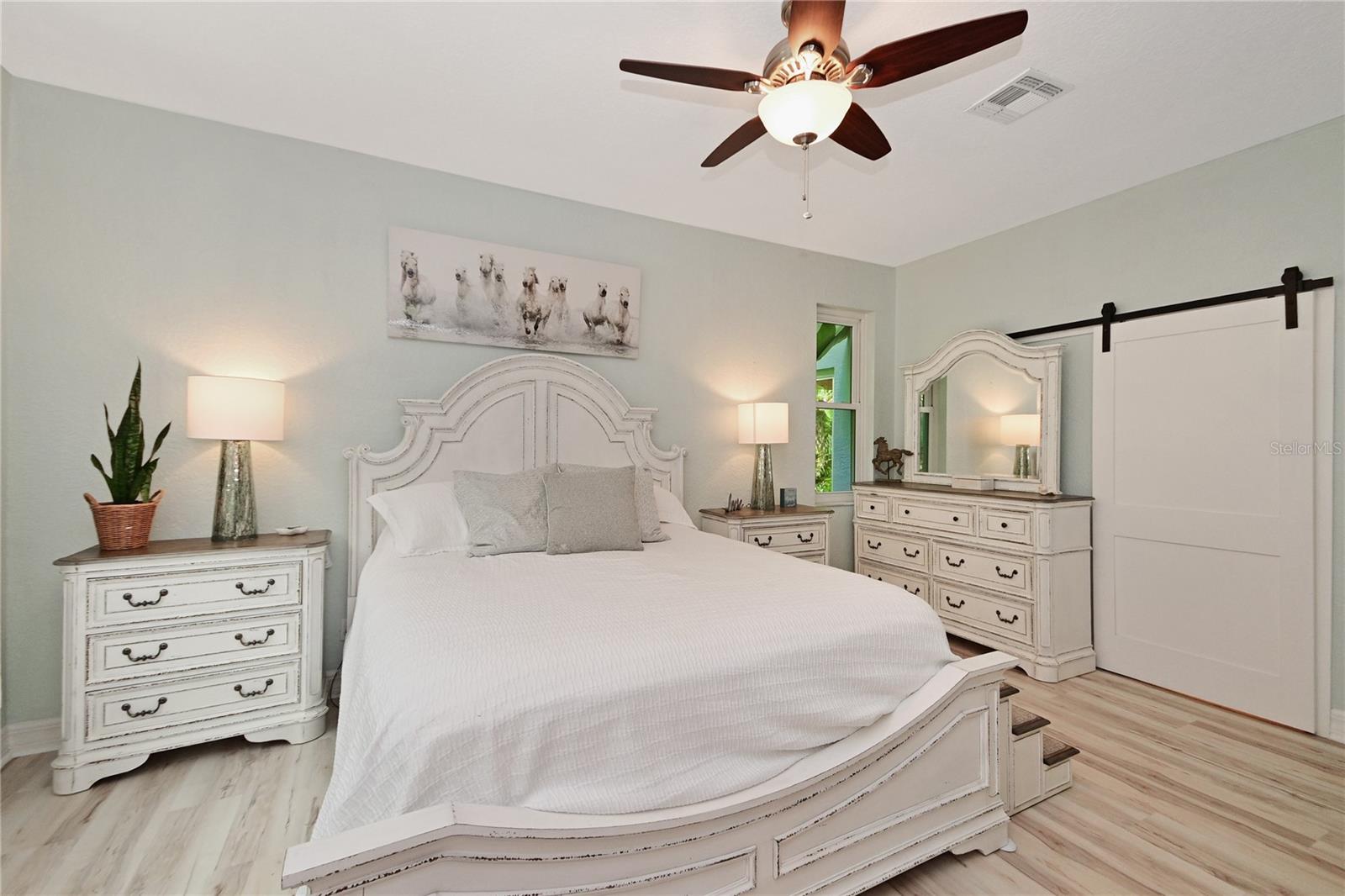 LAKE WATERFORD ESTATES UNIT 02 - Residential