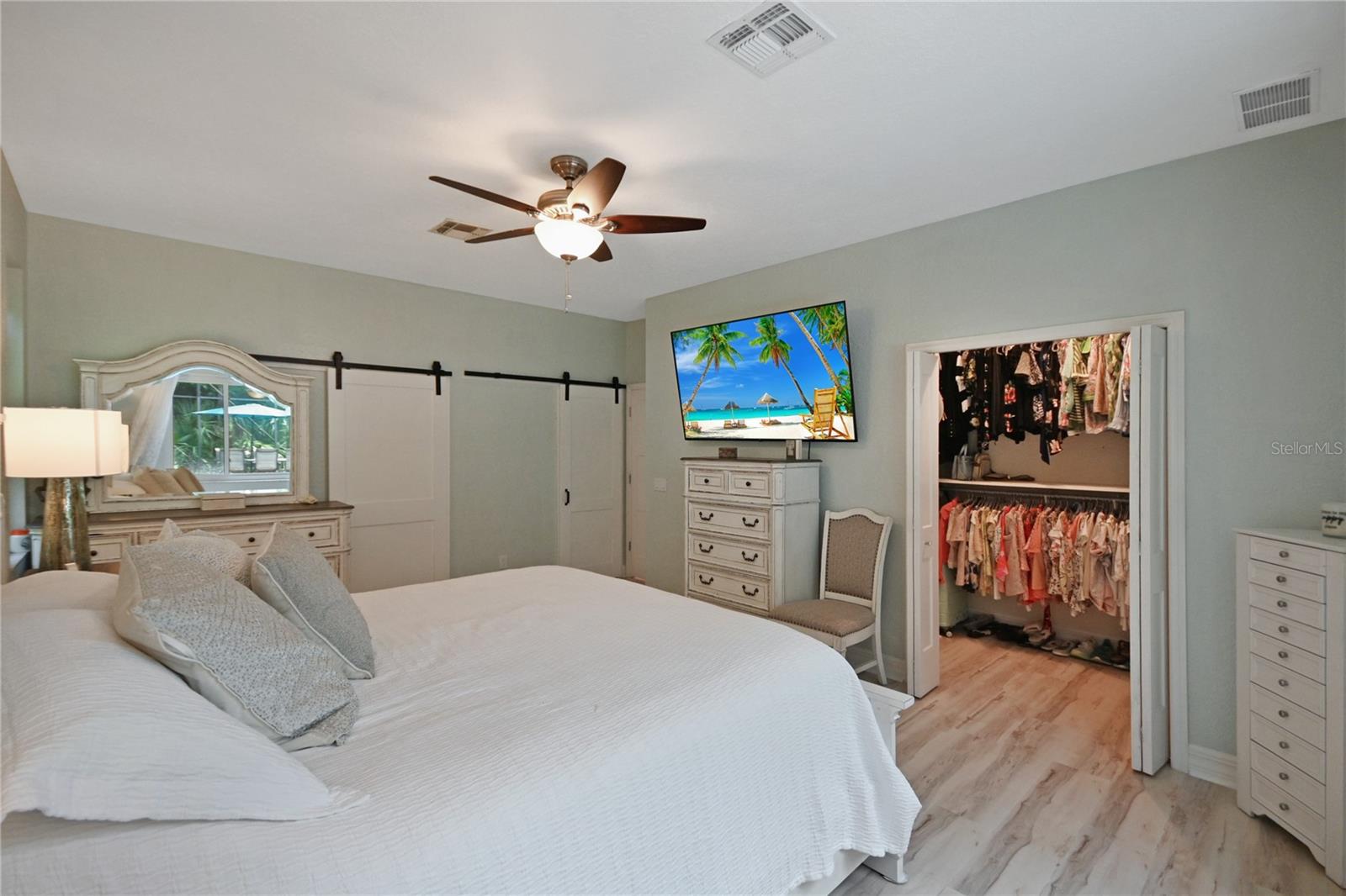 LAKE WATERFORD ESTATES UNIT 02 - Residential