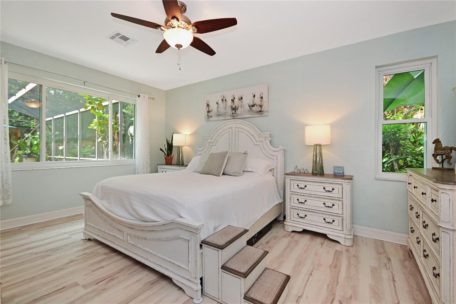 LAKE WATERFORD ESTATES UNIT 02 - Residential