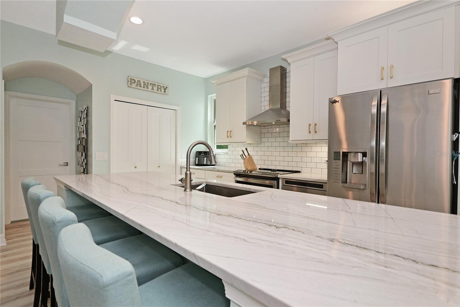 LAKE WATERFORD ESTATES UNIT 02 - Residential