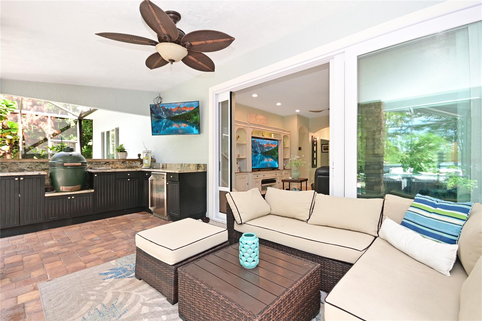 LAKE WATERFORD ESTATES UNIT 02 - Residential