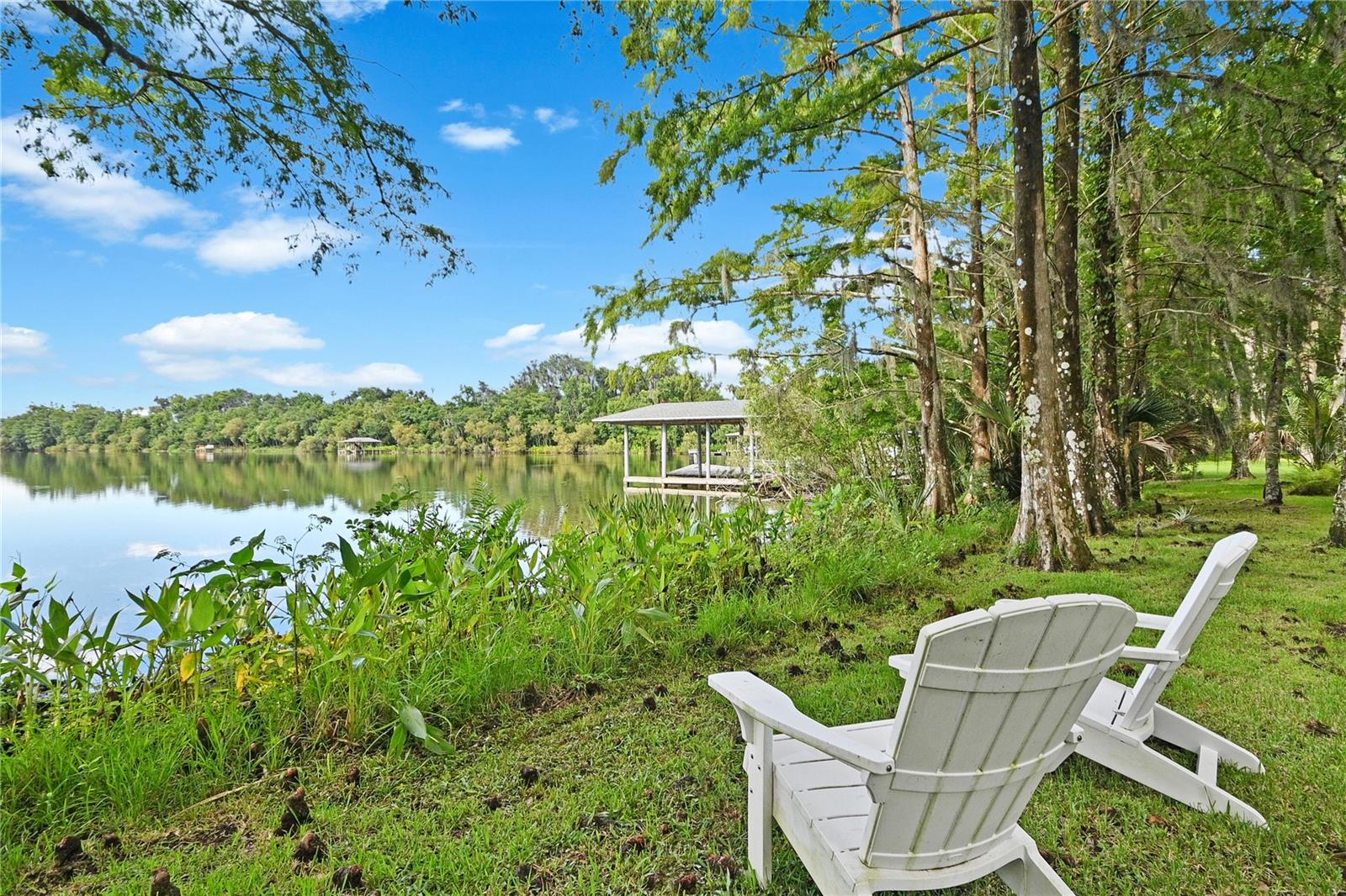 LAKE WATERFORD ESTATES UNIT 02 - Residential