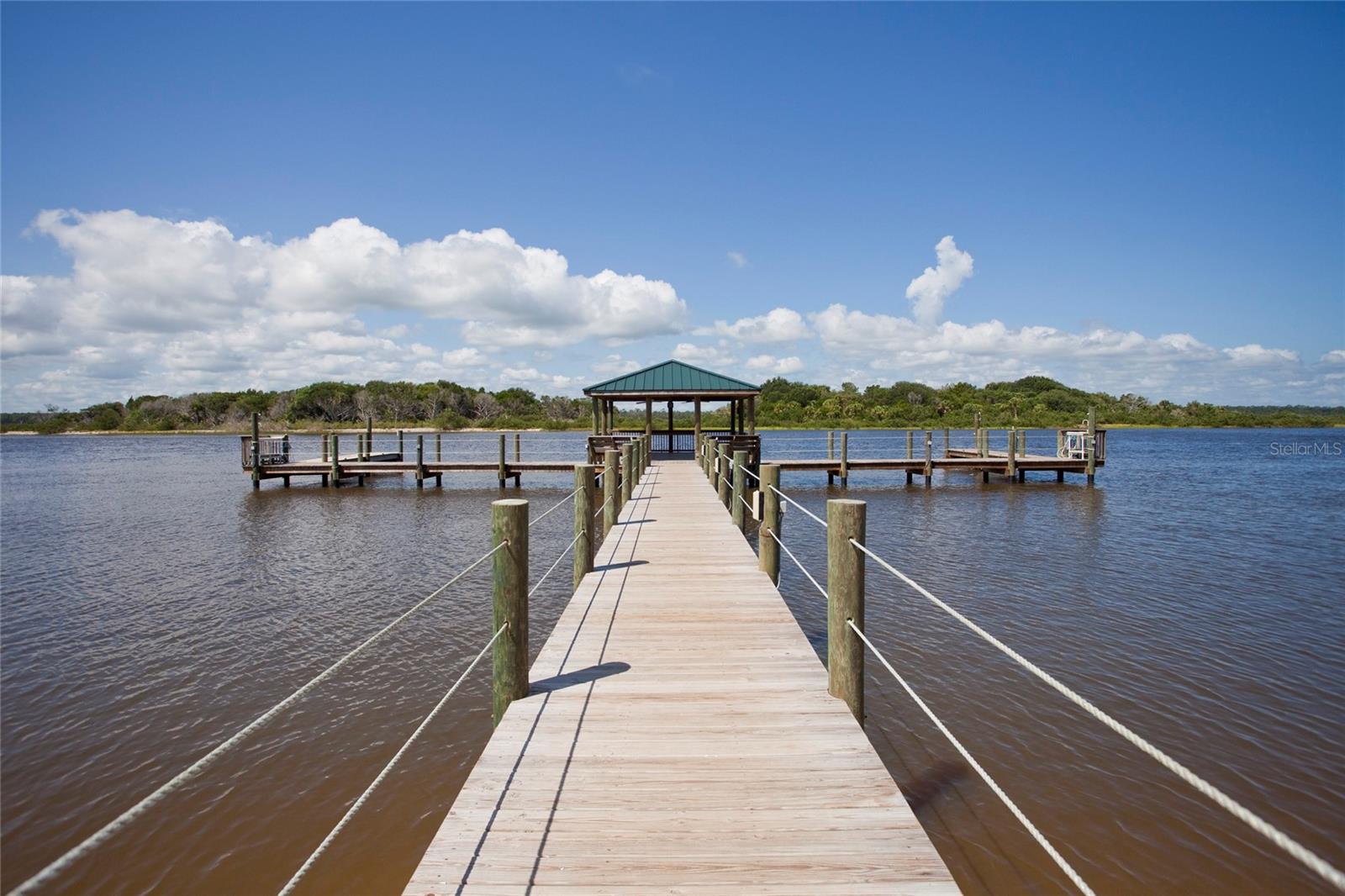 SURF CLUB I - Residential