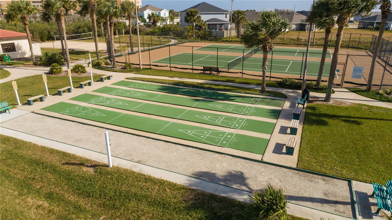 SURF CLUB I - Residential