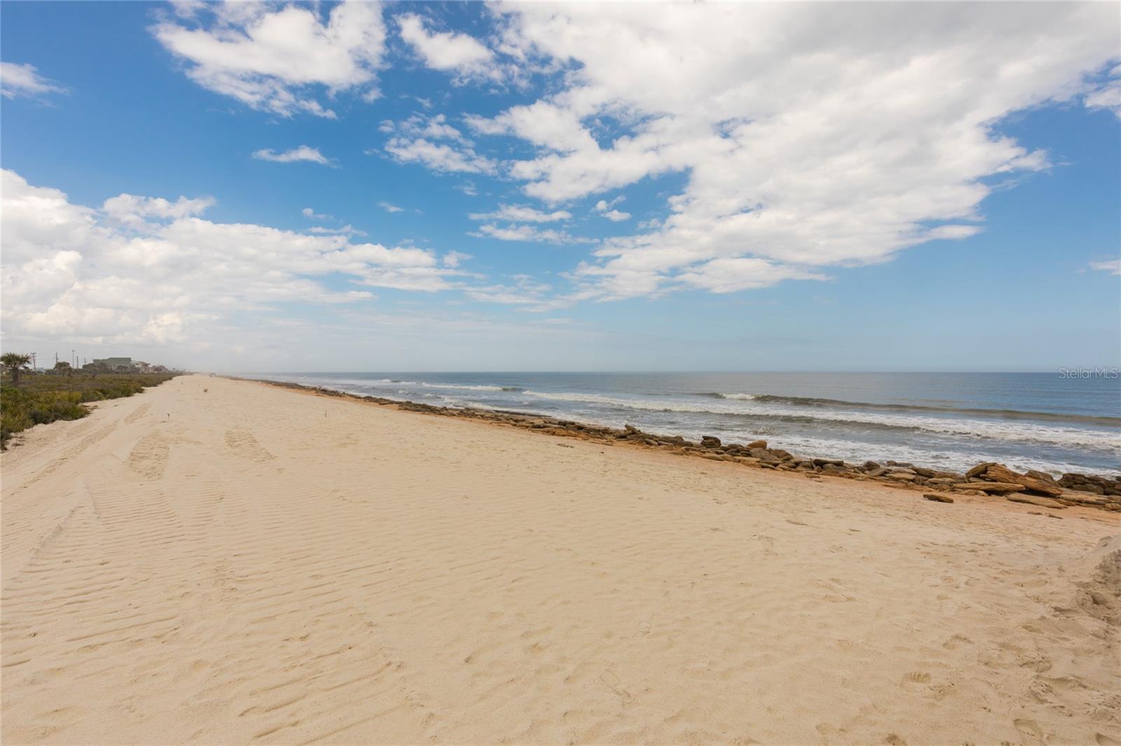SURF CLUB I - Residential