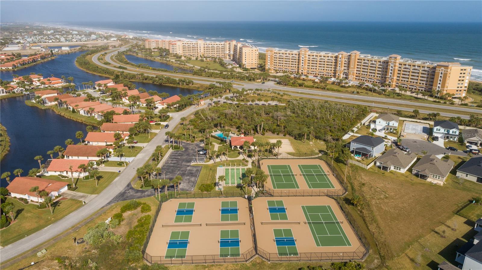 SURF CLUB I - Residential